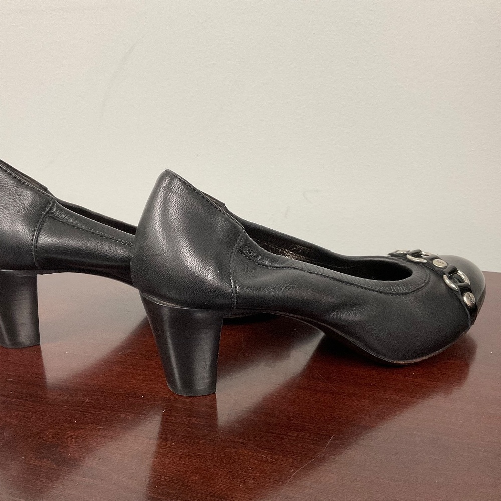 AGL Attilio Giusti Leombruni Leather Pump - Picture 5 of 7